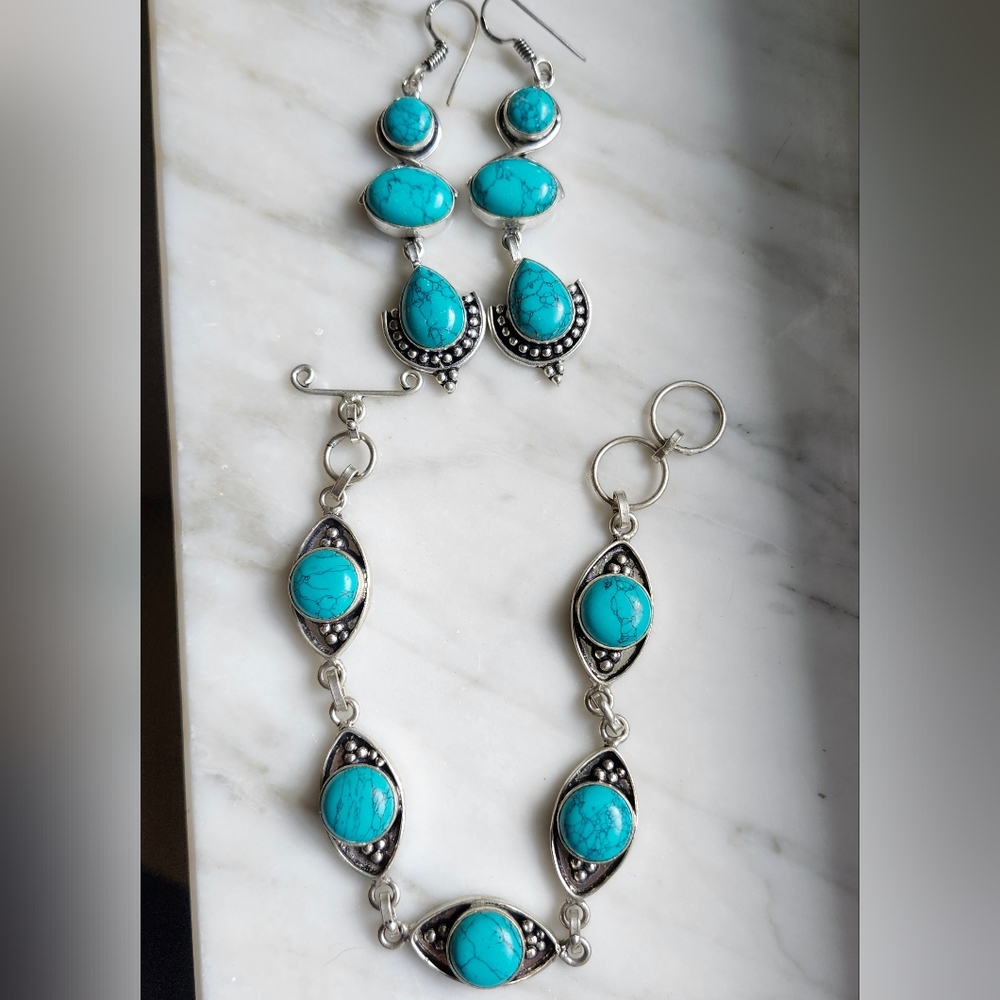 Turquoise and Silver Jewelry Set